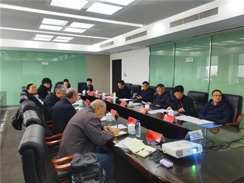 Teknisk kod för säkerhet vid konstruktion av hög-upphängda arbetsplattformar ...